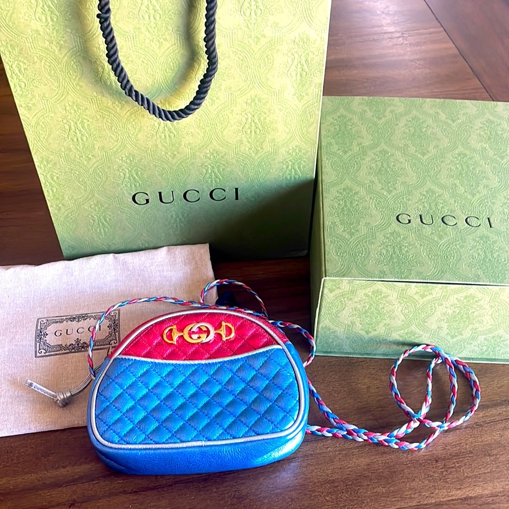 Brand new Gucci Laminated Calfskin Trapuntata Mini Zumi Crossbody Bag